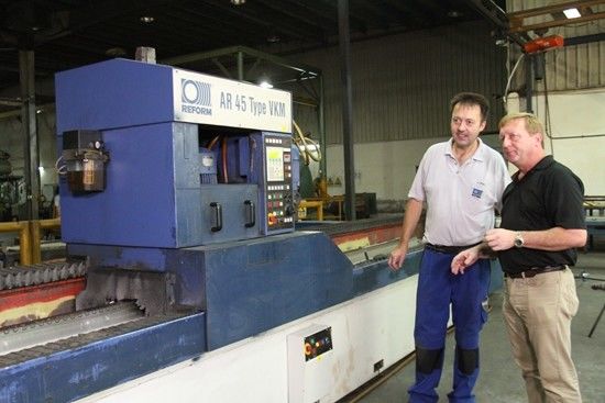 Sanatsal Ahşap Finer Santos Rosewood İnsan Yapımı Finer Yaprak 2050-3200mm Müzik Enstrümanı için Çin Fabrikası