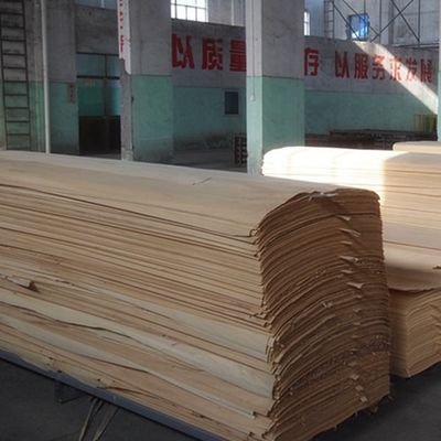 İnsan Yapımı Sulandırılmış Kompozit Beyaz Meşe Ahşap Kaplama X004 0.15-0.6mm Kontrplak İçin