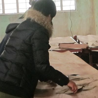 Kopya Beyaz Meşe Düz Ahşap Tahıl H3226 Duvar Kaplama Fsc İçin Man Made Ahşap Kaplama