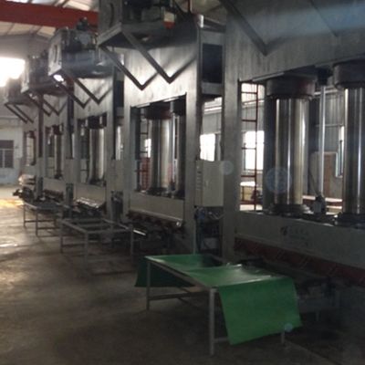 Yüksek Kaliteli Mühendislik Ahşap Finer Mavi Kamuflaj BC-X6191 Modern ahşap kapı tasarımı için renkli ızgara dokusu