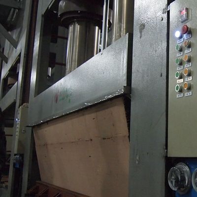 İnsan yapımı Siyah İnci Ahşap Finer 2850mm Otel Dekorasyonu İçin Uzatılmış Boyut Özelleştirilebilir BP-X0103