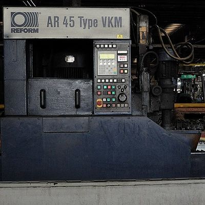 Avrupa Doğal Figürlü Çınar Ahşap Kaplama Çeyrek Kesim Düz Tahıl Kalınlığı 0.5mm Boyama Ve Dolap İçin