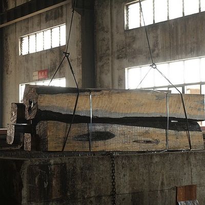Amerikan Doğal Akçaağaç Ahşap Kaplama Düz Kesim Taç Kesim Kalınlığı 0.5mm Mobilya Ve Müzik Aleti Için Kaliteli