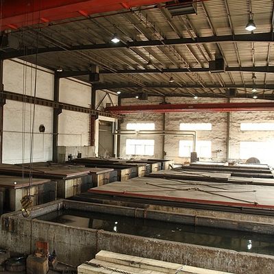 Afrika Doğal Koto Ahşap Kaplama Çeyrek Kesim Düz Tahıl Boyama Süreci İçin Kaliteli Özelleştirilebilir