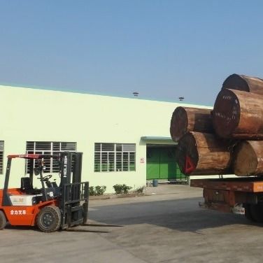 Yüksek Kaliteli Yeniden Yapılmış Ahşap Finer Çürük Kare Ahşap HSW-X2# Duvar Panelleri İçin Özel 0.55mm Çin OEM Fabrikası