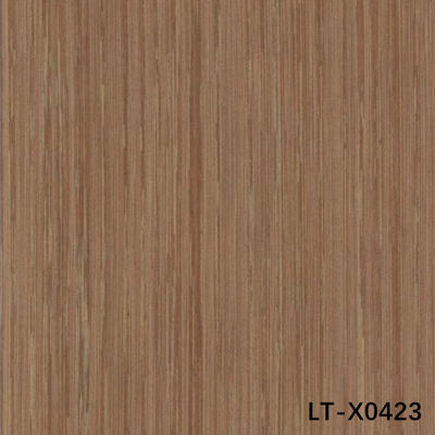 Yüksek Kaliteli Mühendislik Ahşap Yapısı LATI LT-X0423 Düz Kahverengi 0.15-0.55mm İç Dekorasyon için Şık Paneller