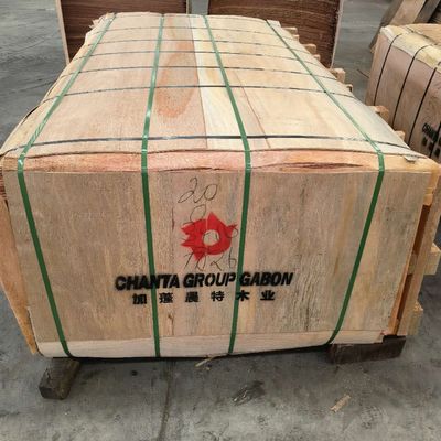 2440*1220 Tüm parça Gabon Okume ahşap kaplama 0.2mm - 0.4mm Şık Paneller Fabrikası için