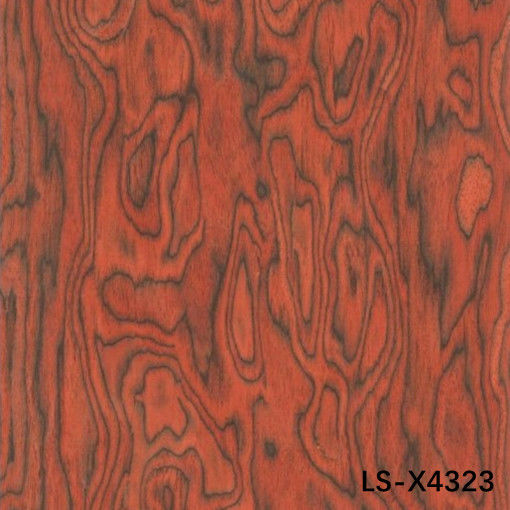 Kırmızı Renk 2500-3100mm Uzunluk Özel Mühendislik Ahşap Kaplama Peyzaj İçin X4323